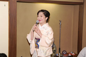 途中で退席される永井氏よりご挨拶