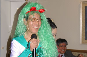 田坂委員長 一生この姿は忘れません