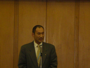 新入会員の飯島利雄さん